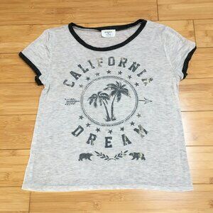EUC Peaches & Cream California Dream Graphic T-Shirt